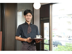 「カフェ・ルノアール　新宿京王モール店」のイメージ